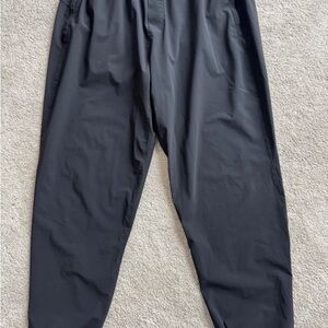 lululemon athletica Men's Black Joggers